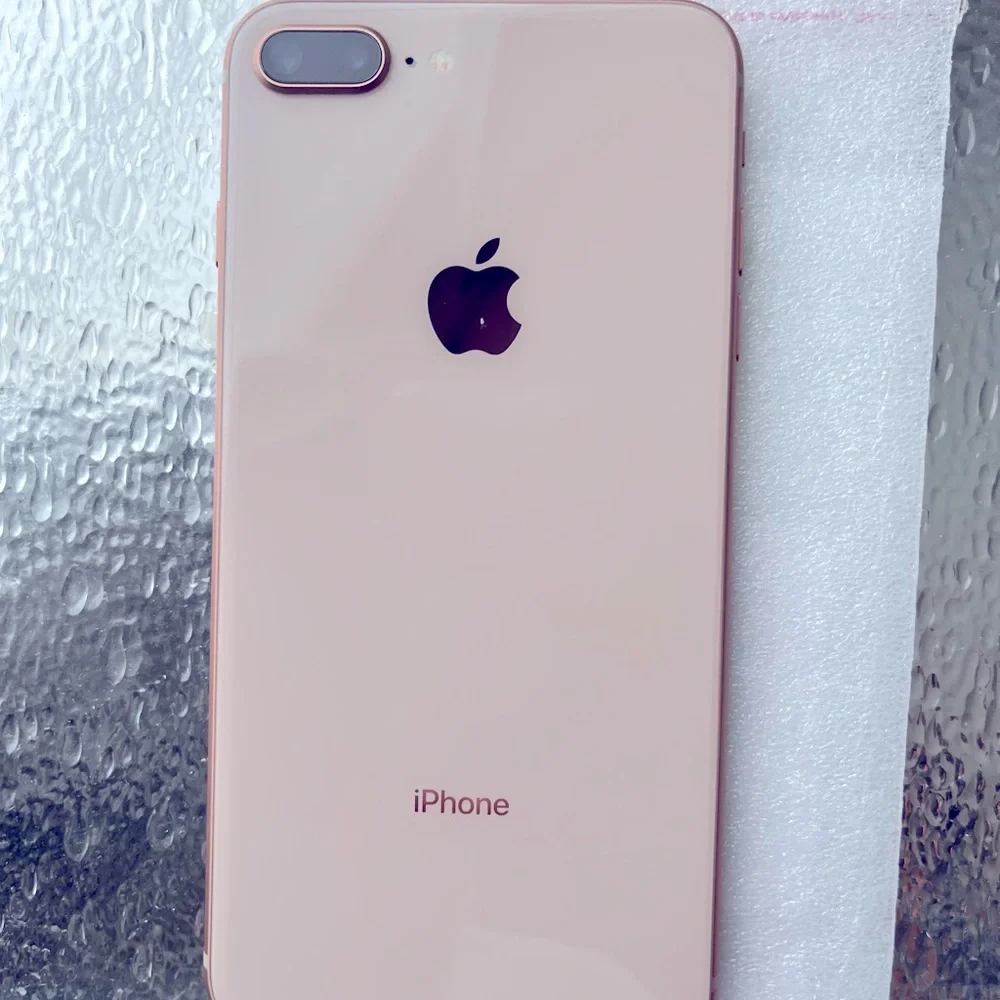 Pre- Owned / Refurbished Pink Rose Gold Apple iPhone 10XR with box